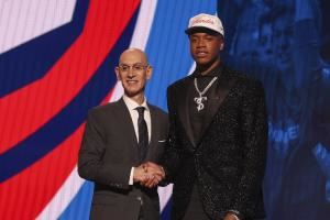 近4年3次！雷霆连续两年有菜鸟赛季报销！上赛季托皮奇0出场夺冠